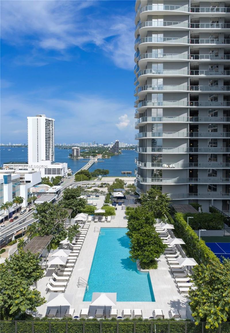1400 Biscayne Boulevard , Unit 303, Miami, FL 33132 Photo