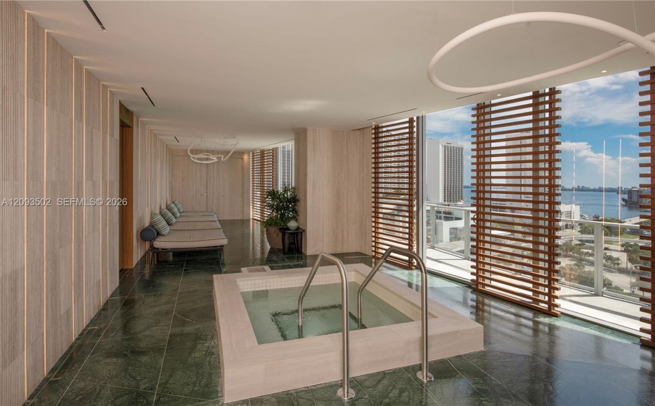 1400 Biscayne Boulevard , Unit 303, Miami, FL 33132 Photo