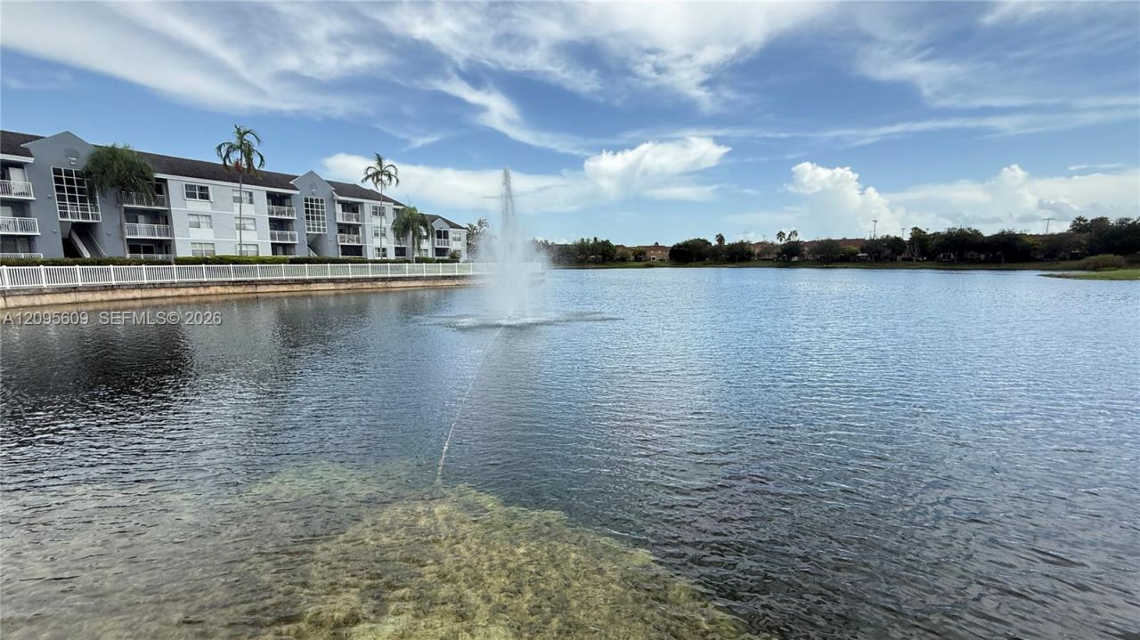8560 SW 212th St , Unit 203, Cutler Bay, FL 33189 Photo