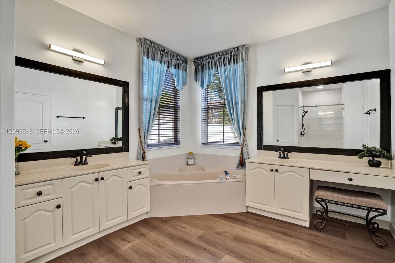 3650 SW 161st Ter, Miramar, FL 33027 Photo