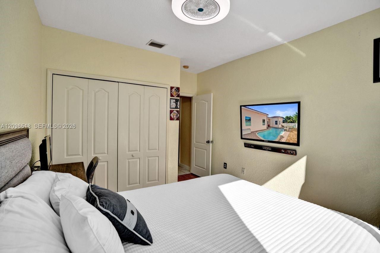 3650 SW 161st Ter, Miramar, FL 33027 Photo