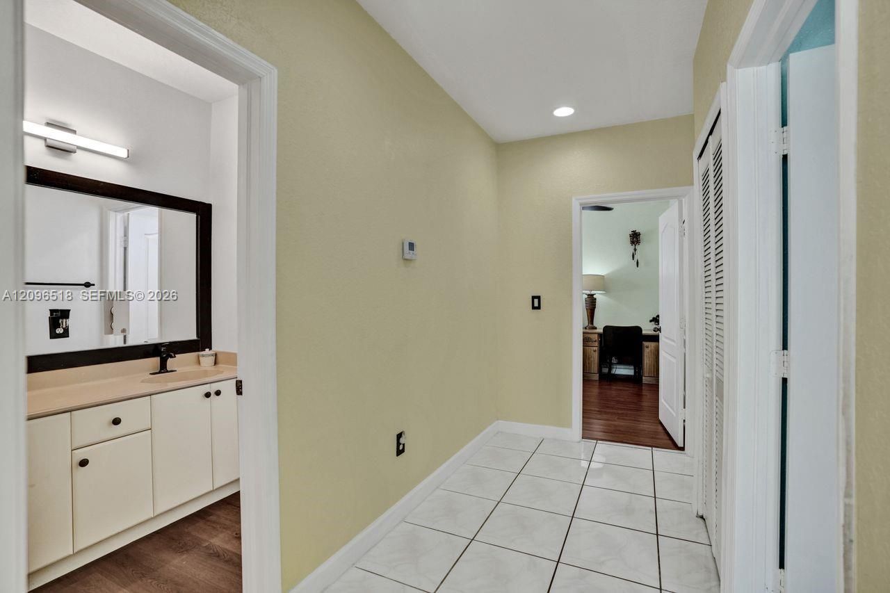 3650 SW 161st Ter, Miramar, FL 33027 Photo