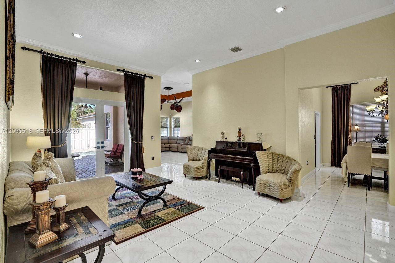 3650 SW 161st Ter, Miramar, FL 33027 Photo