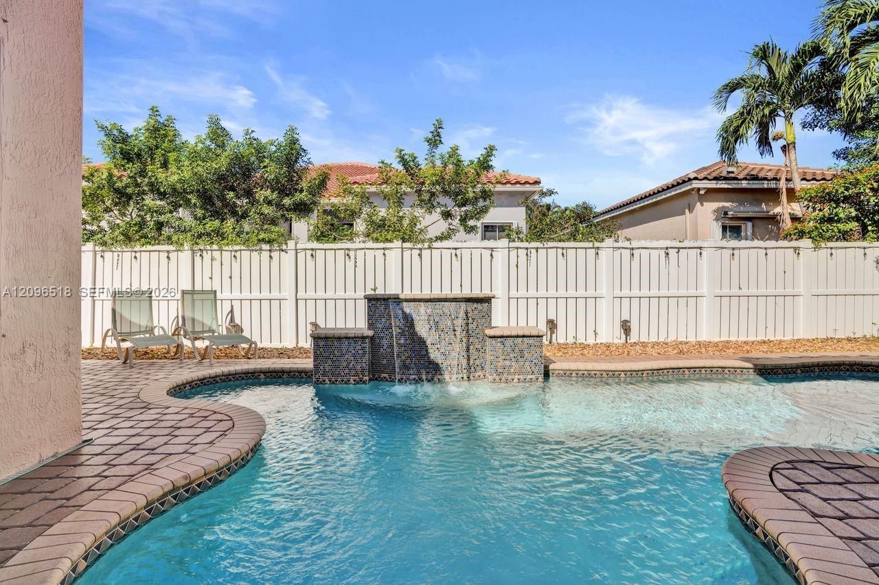 3650 SW 161st Ter, Miramar, FL 33027 Photo