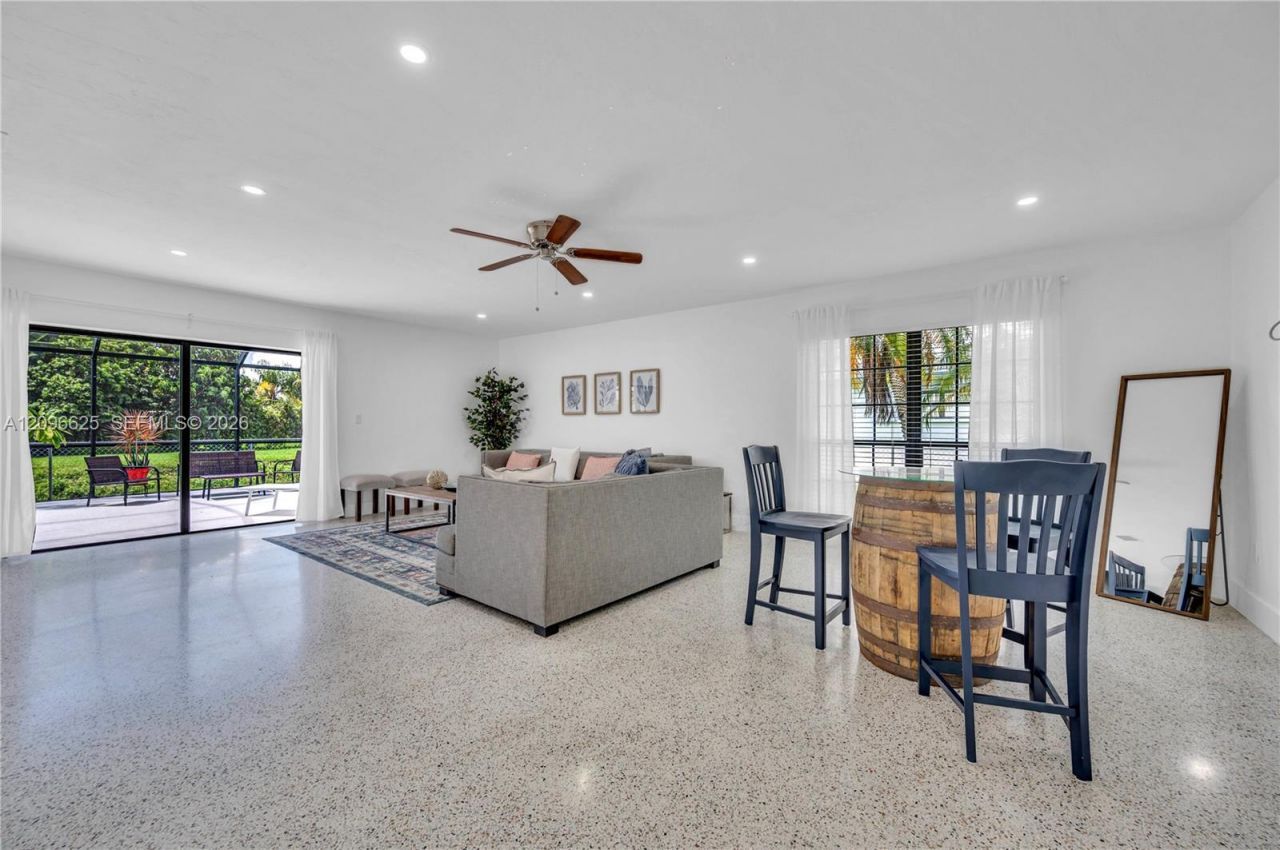 9448 Sterling Dr, Cutler Bay, FL 33157 Photo