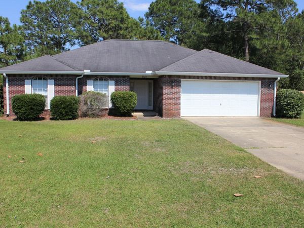 2022 Coral Street, Navarre, FL 32566