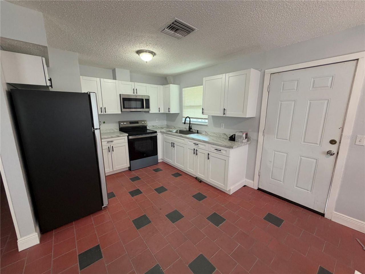 3096 Green Acres Avenue, Largo, FL 33771 Photo