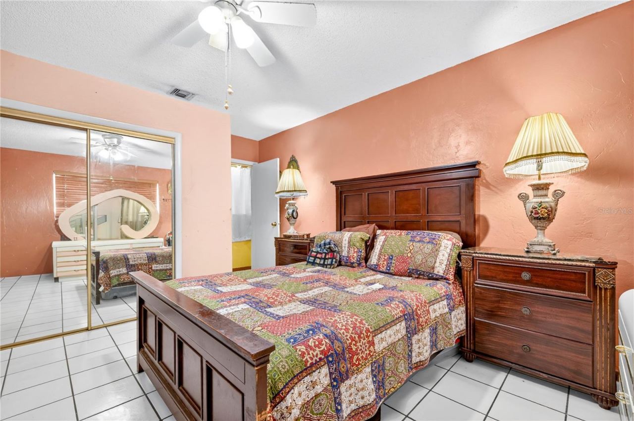 500 E 40th Street , Hialeah, FL 33013 Photo