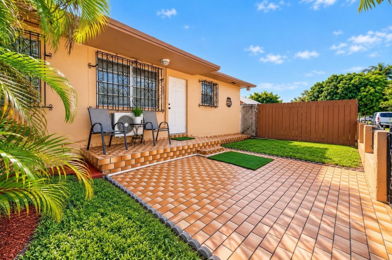500 E 40th Street , Hialeah, FL 33013 Photo