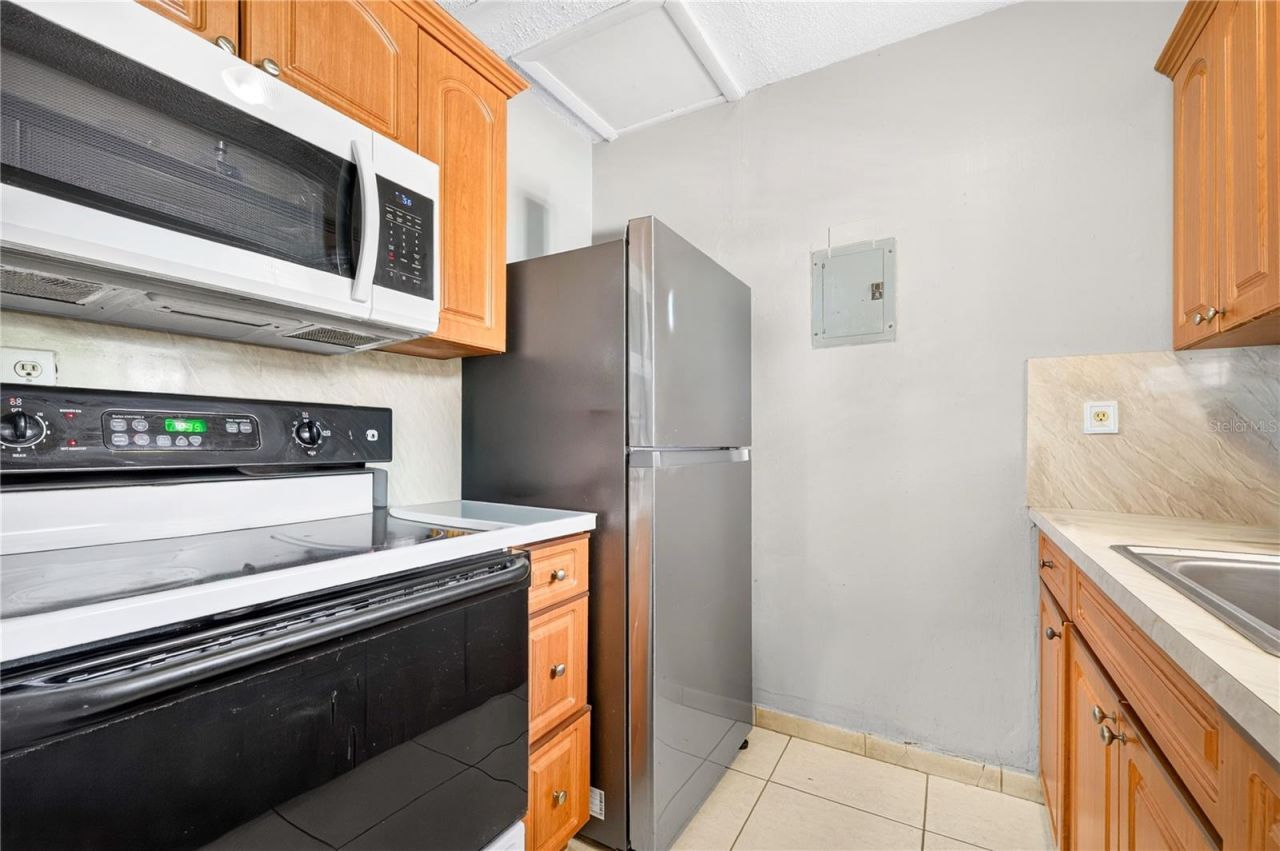 500 E 40th Street , Hialeah, FL 33013 Photo