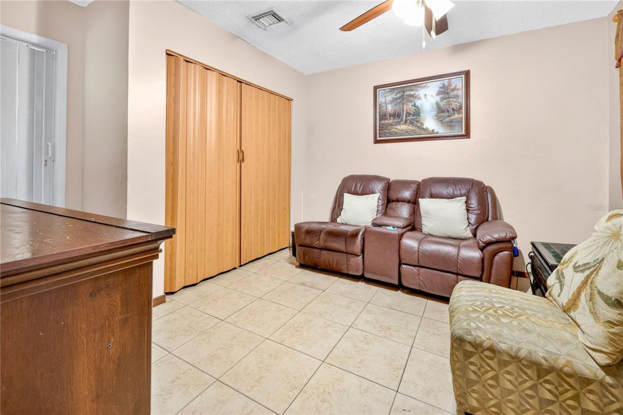 500 E 40th Street , Hialeah, FL 33013 Photo