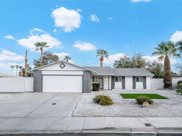 3869 Monthill Avenue , Las Vegas, NV 89121
