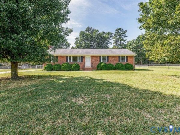 10215 River Road , South Chesterfield, VA 23803