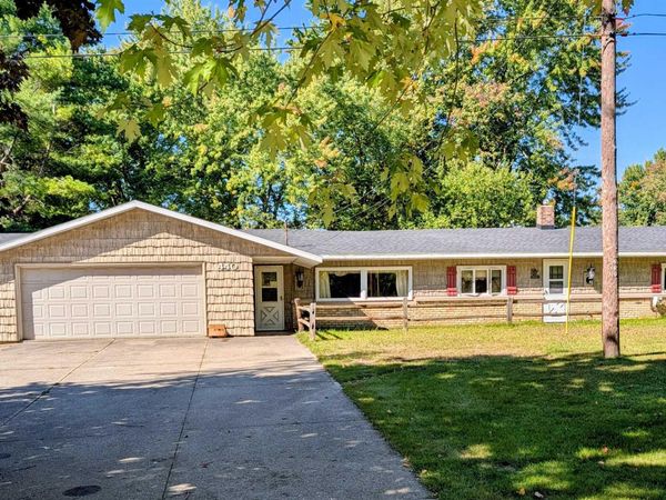 440 Chippewa Street S, Shepherd, MI 48883