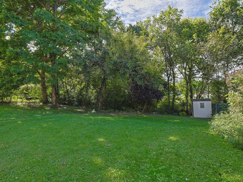 6909 Bryn Mawr Drive, Springfield Township, OH 45224 Photo 18