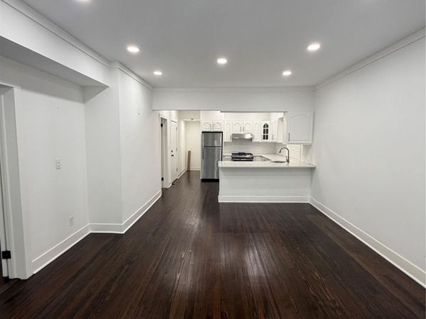 302 A Main Street , Unit B, Huntington, NY 11743