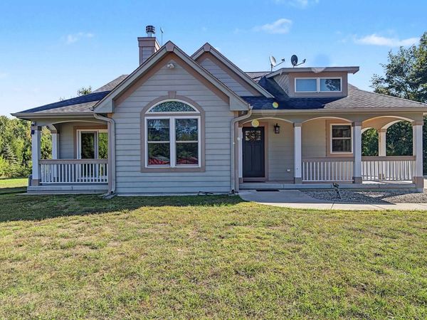 N10486 ELM ROAD, Wausaukee, WI 54177
