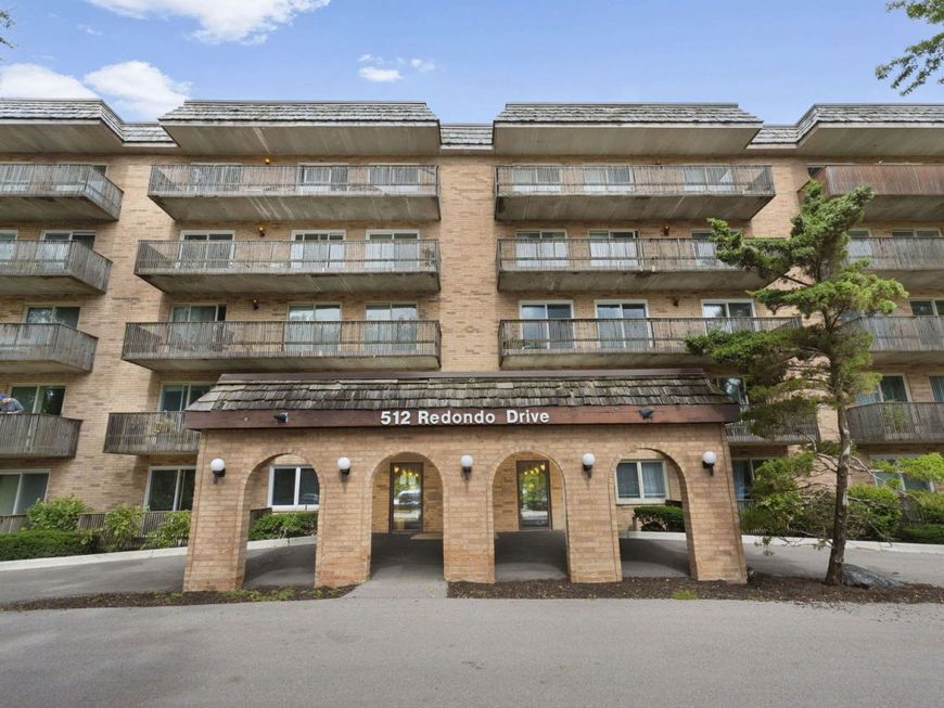 Main Photo