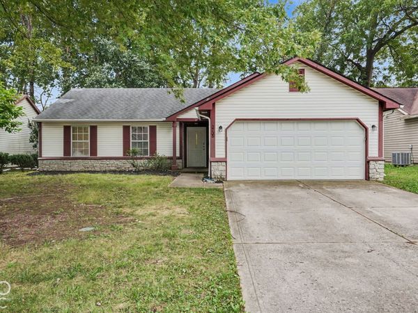 3735 Cologne Court , Indianapolis, IN 46228