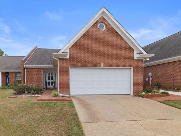 1260 Winwood Cv., Tupelo, MS 38801