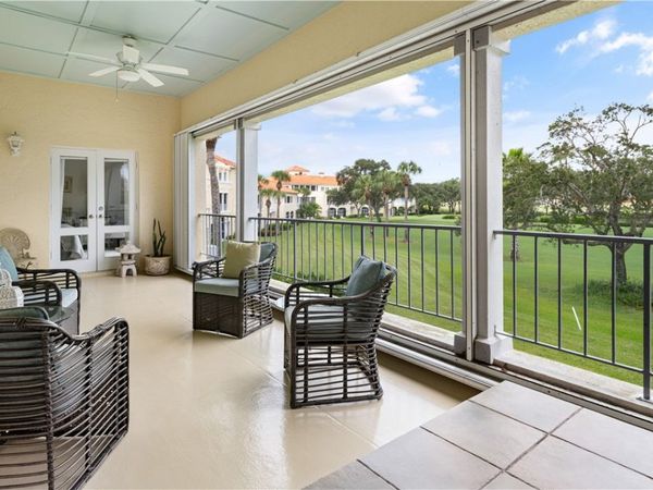 5040 Harmony Circle, Unit 203, Vero Beach, FL 32967
