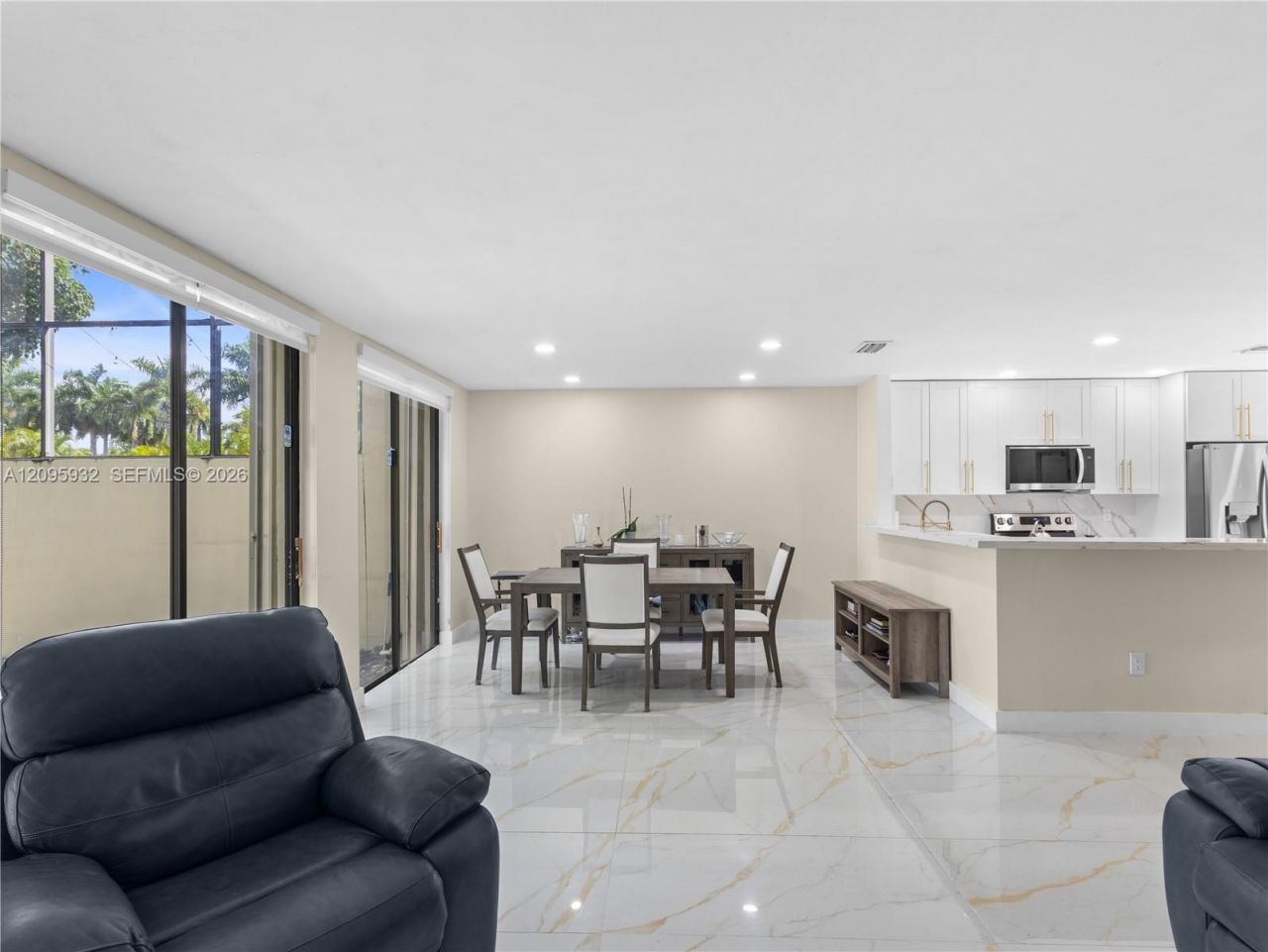 3325 Torremolinos Ave , Unit C-44, Doral, FL 33178 Photo