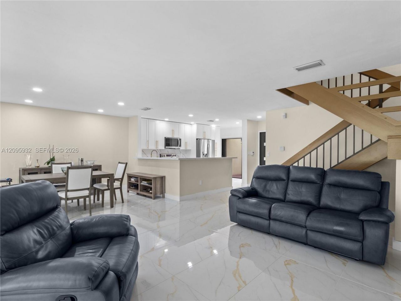 3325 Torremolinos Ave , Unit C-44, Doral, FL 33178 Photo