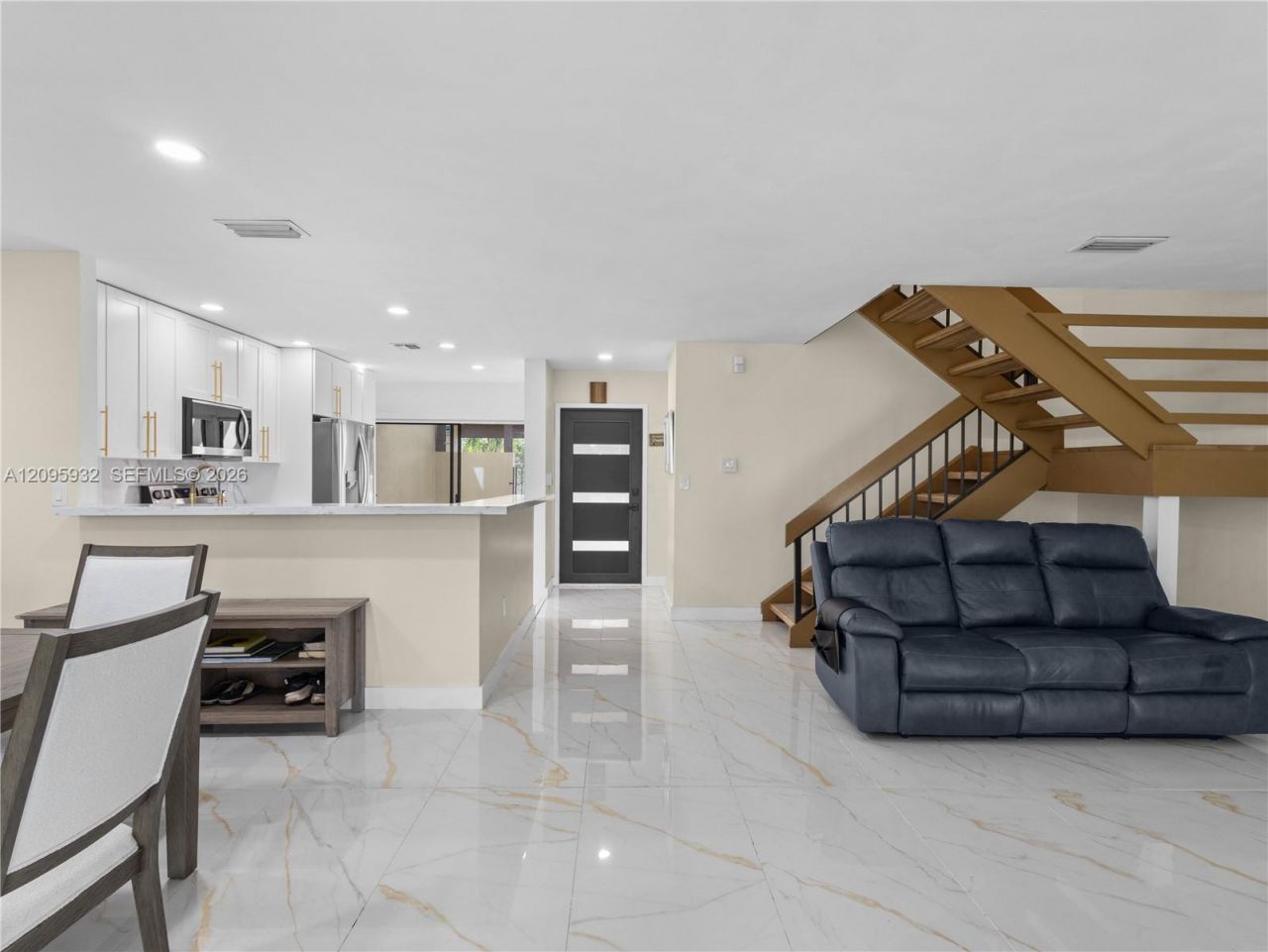 3325 Torremolinos Ave , Unit C-44, Doral, FL 33178 Photo