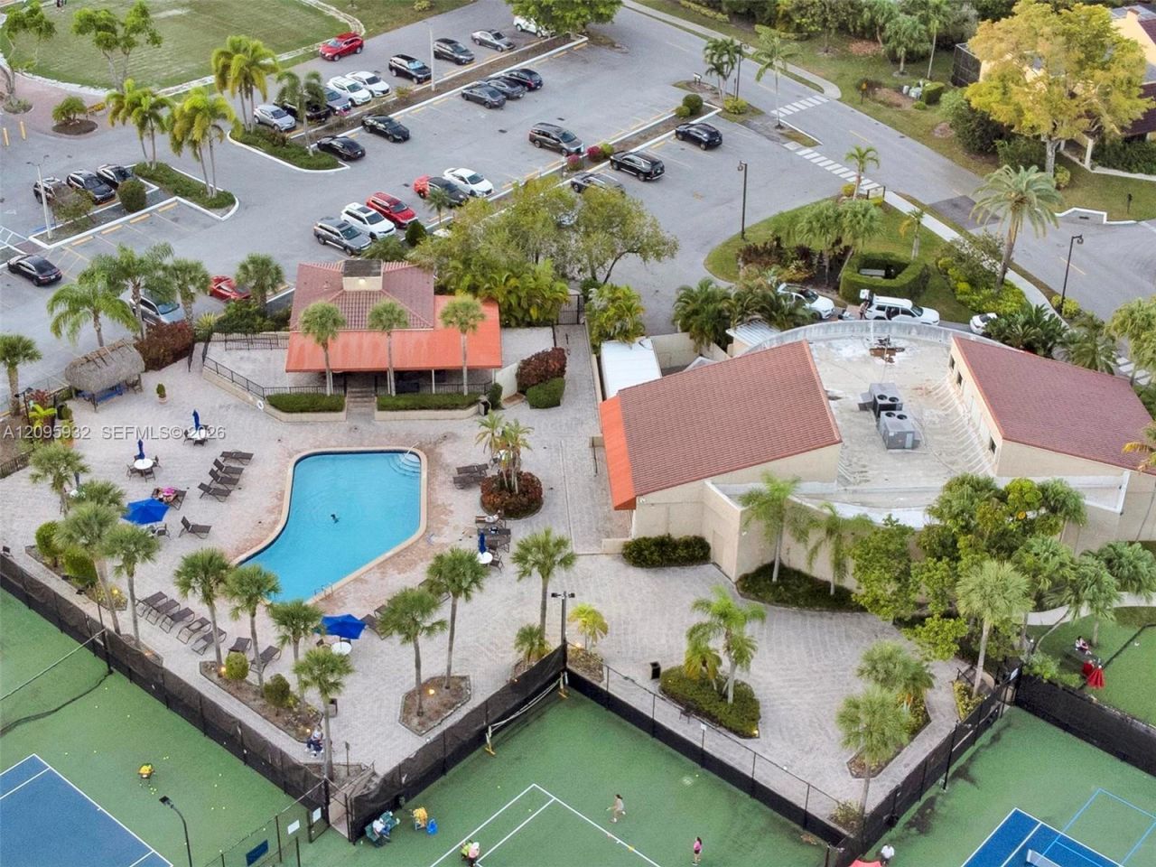 3325 Torremolinos Ave , Unit C-44, Doral, FL 33178 Photo