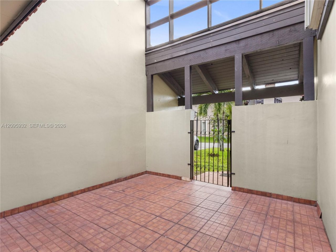 3325 Torremolinos Ave , Unit C-44, Doral, FL 33178 Photo
