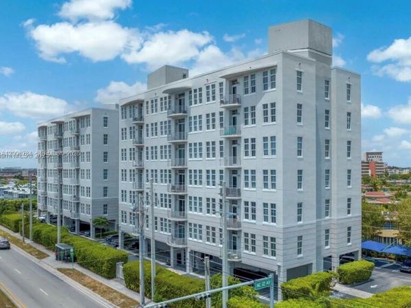 1791 NE MIAMI GARDENS DR , Unit E705, Miami, FL 33179