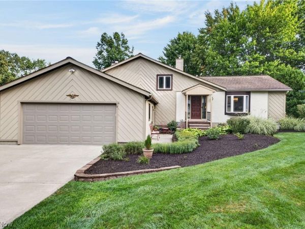 9083 Terrace Park Drive , Mentor, OH 44060