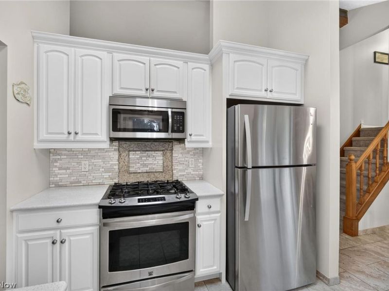 9083 Terrace Park Drive, Mentor, OH 44060 Photo 12