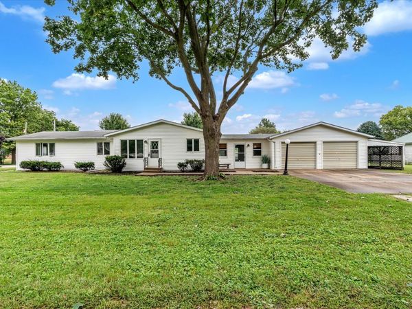 235 SE 3rd Street , Woodhull, IL 61490