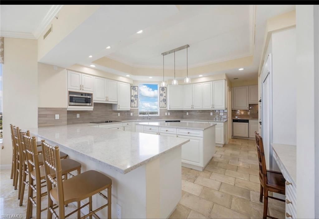 7575 Pelican Bay Blvd , Unit 1808, Naples, FL 34108 Photo
