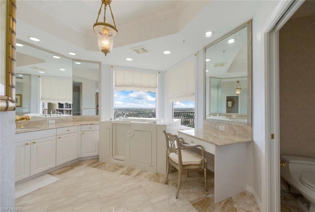 7575 Pelican Bay Blvd , Unit 1808, Naples, FL 34108 Photo