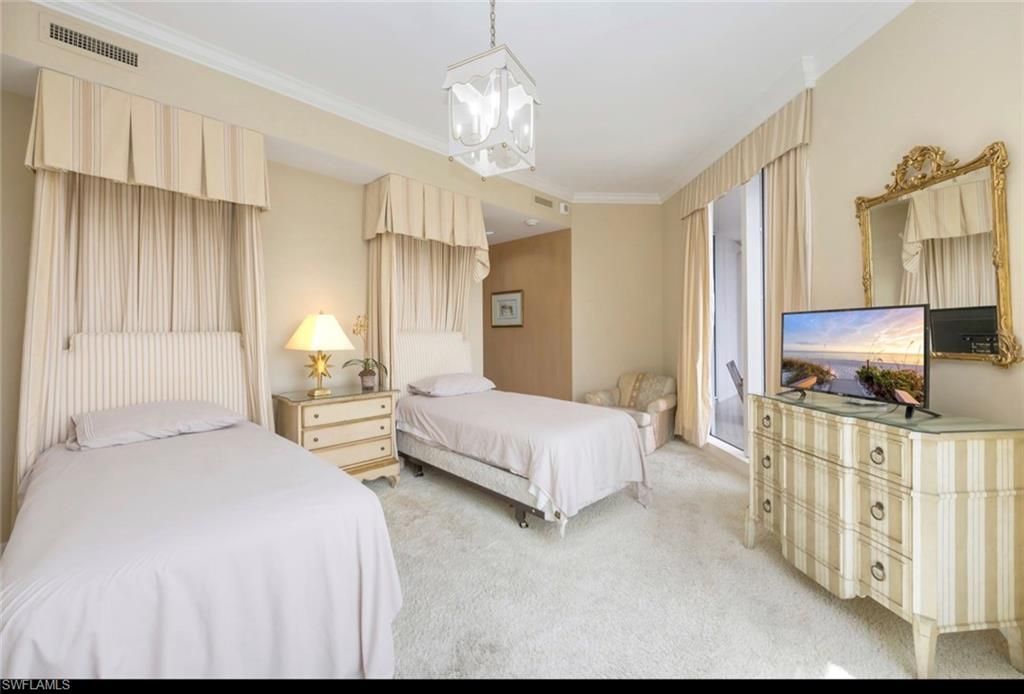 7575 Pelican Bay Blvd , Unit 1808, Naples, FL 34108 Photo