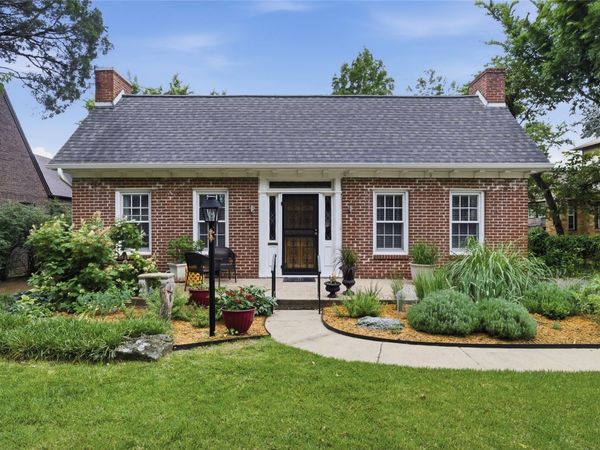 1740 S College Avenue , Tulsa, OK 74104