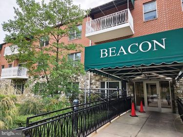 1600 CHURCH ROAD, Unit B-301, WYNCOTE, PA 19095