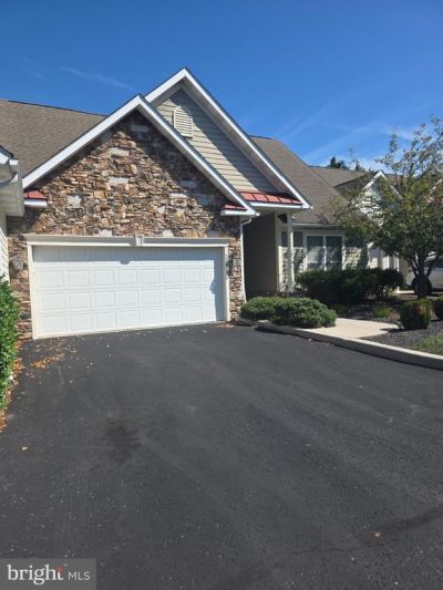 12617 NICKLAUS COURT , CUMBERLAND, MD 21502