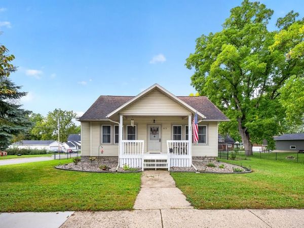 623 Winona Street SE, Chatfield, MN 55923