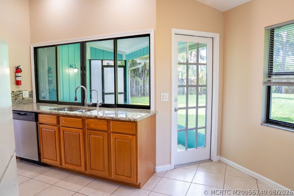 2284 SE Seafury Lane , Port Saint Lucie, FL 34952 Photo