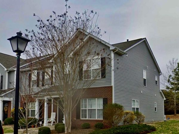 2859 Summergrove Court , Charlotte, NC 28105