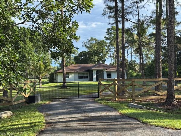 3271 7th AVE NW, NAPLES, FL 34120