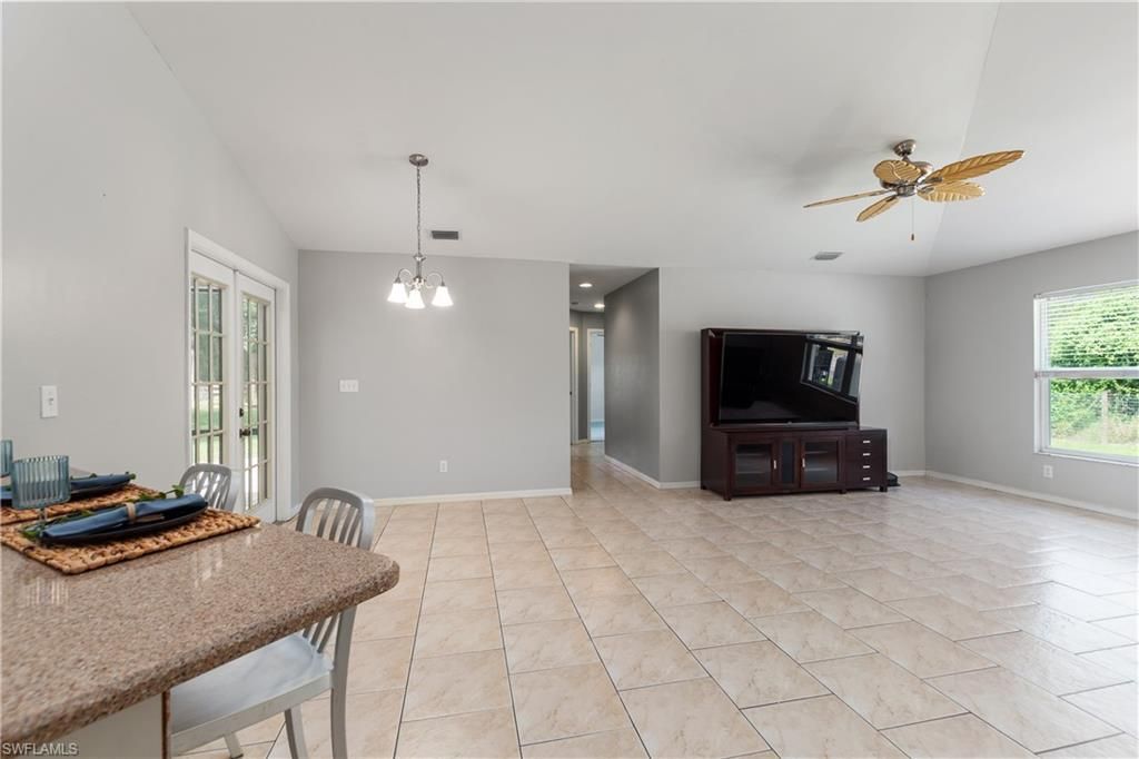 3271 7th Ave Nw, Naples, FL 34120 Photo
