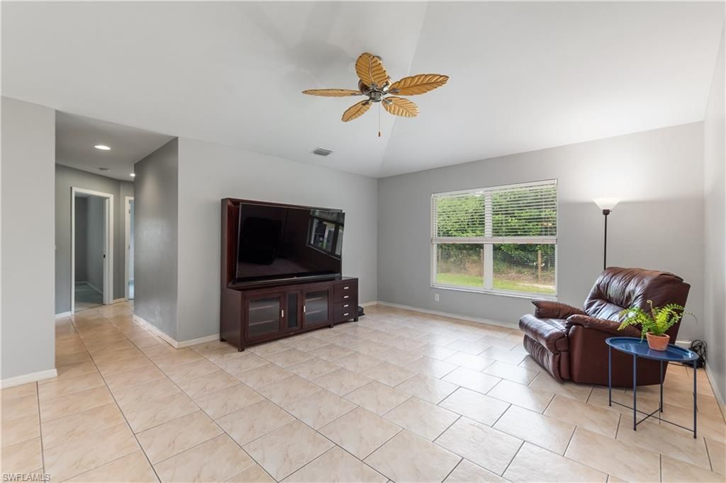 3271 7th Ave Nw, Naples, FL 34120 Photo