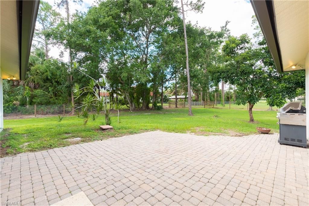3271 7th Ave Nw, Naples, FL 34120 Photo
