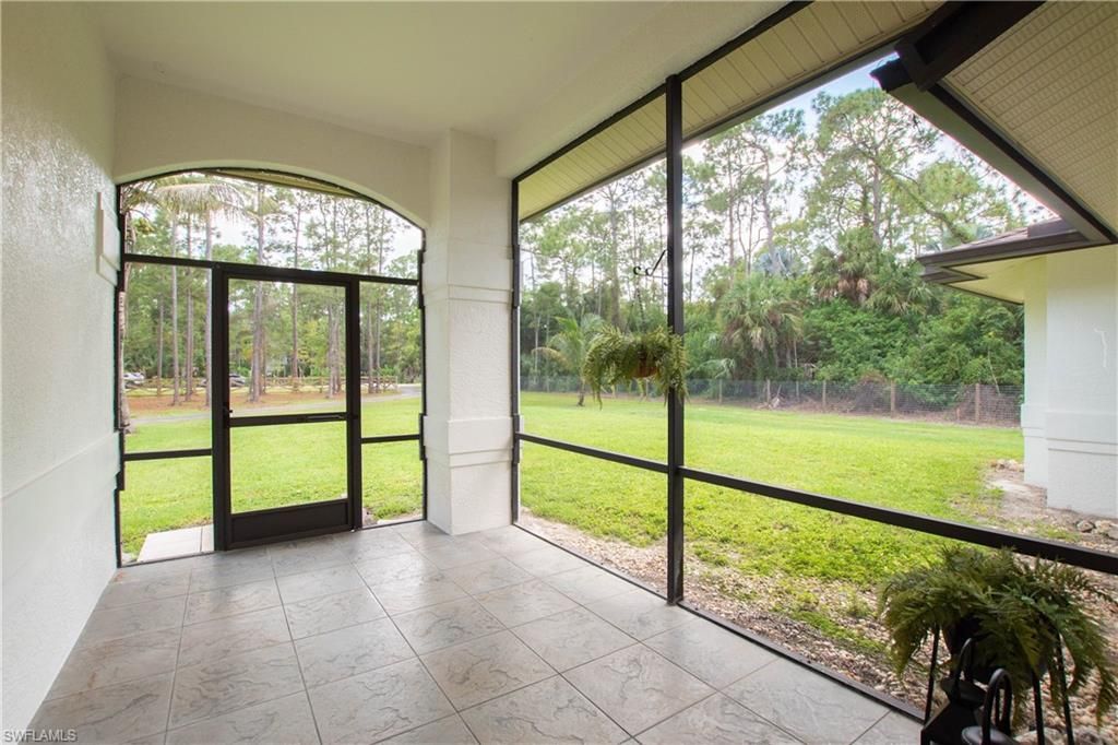 3271 7th Ave Nw, Naples, FL 34120 Photo