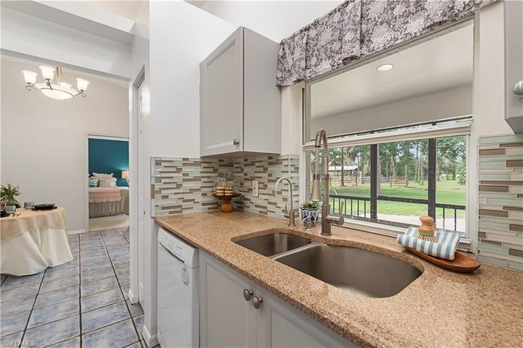 3271 7th Ave Nw, Naples, FL 34120 Photo