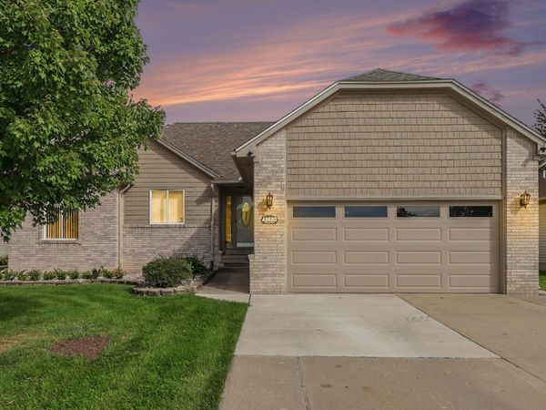 48680 Wheatfield Street, Chesterfield, MI 48051